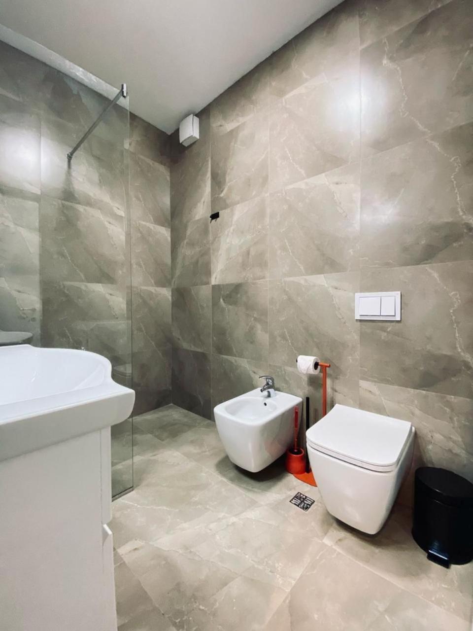 Apartament Garden Building Tirana